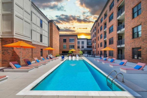 Landing at Meeting Street Lofts - 1 Bedroom in East Central